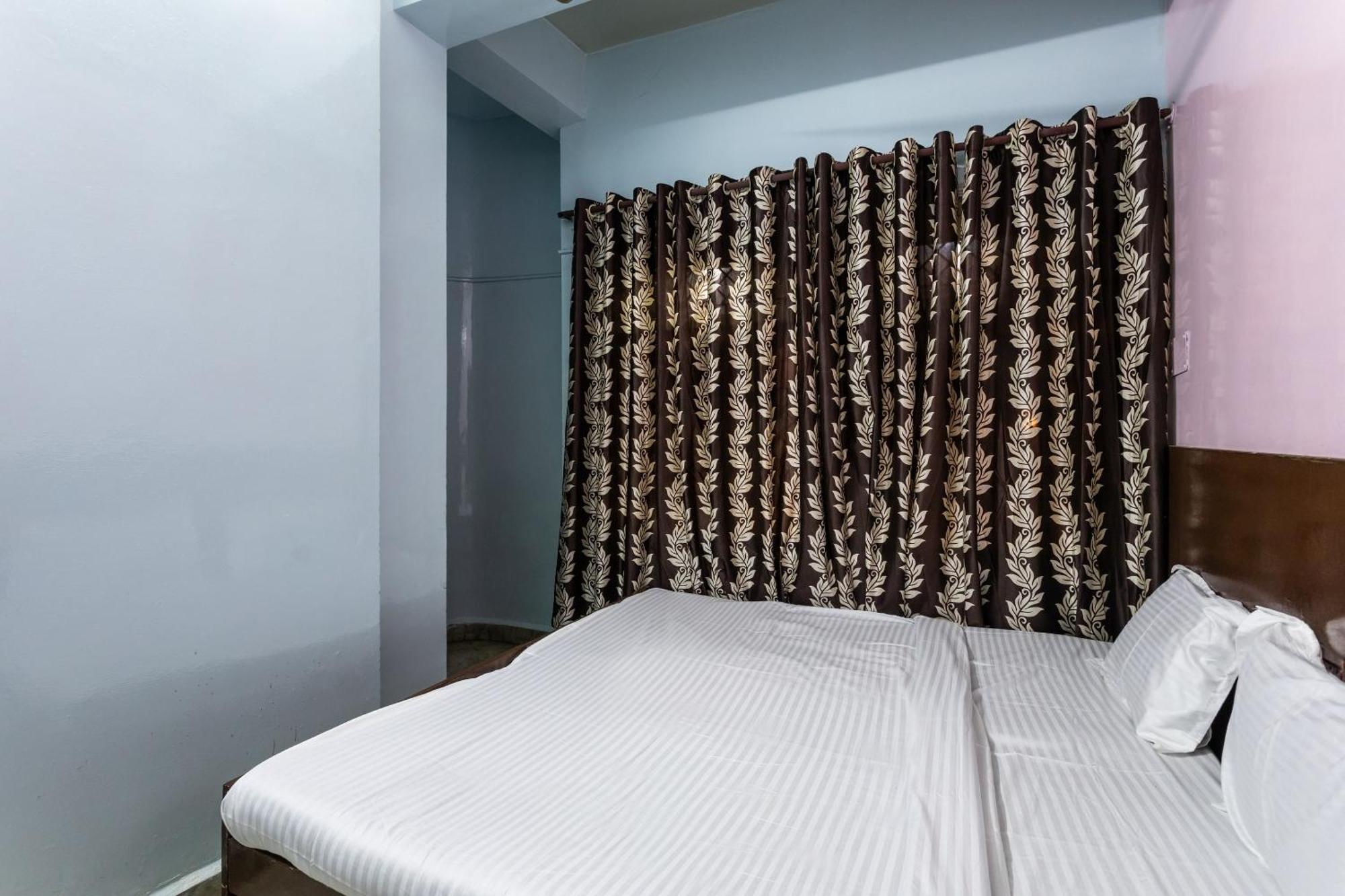 Hotel Vanilla Bhopal Exterior photo